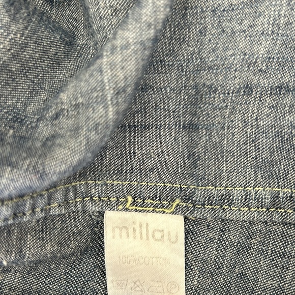 **5 MORE DAYS TO MAKE AN OFFER** Millau button down jean shirt - Picture 6 of 10